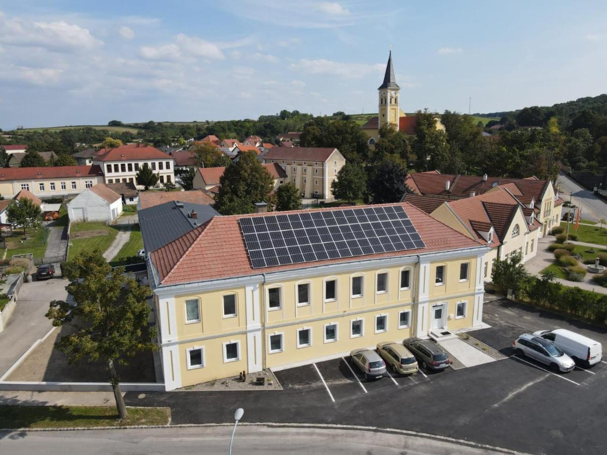 Weinlandmotel Ebenthal  Buitenkant foto